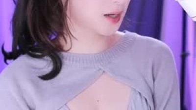 명아츄 가슴골 오픈한 CK 회색 캘빈클라인 브라