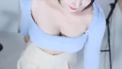 한갱 하늘색 니트 천장캠 가슴골 바운스