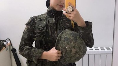 육군간부출신 BJ김아네스 몸매