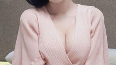 단정한 강인경 단정하지 않은 가슴