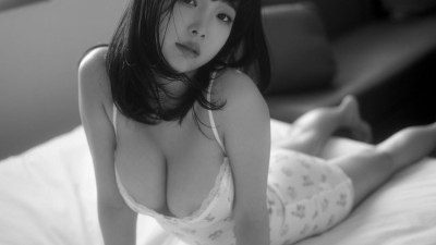 강인경 아이스바 먹이기 좋은 구도