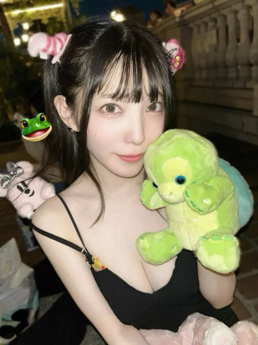 8b592376e5e9d6fa0a02020d45e749d0_1746344613_3784.webp