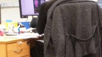 인터넷쇼핑중인 우리회사 비서