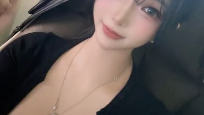 몸매가 엄청난 코스프레 모델