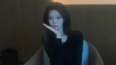카리나와 엄청 닮은 미녀