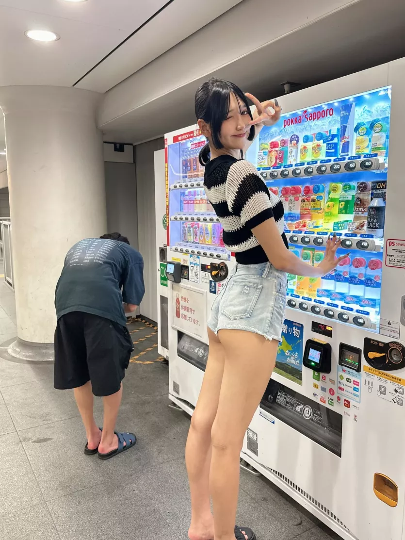 6df9dde7d0d25123e94443c32a67e9f0_1757296054_2505.webp