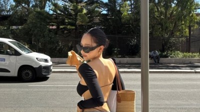 미국에서 볼수있는 다보여주는 패션